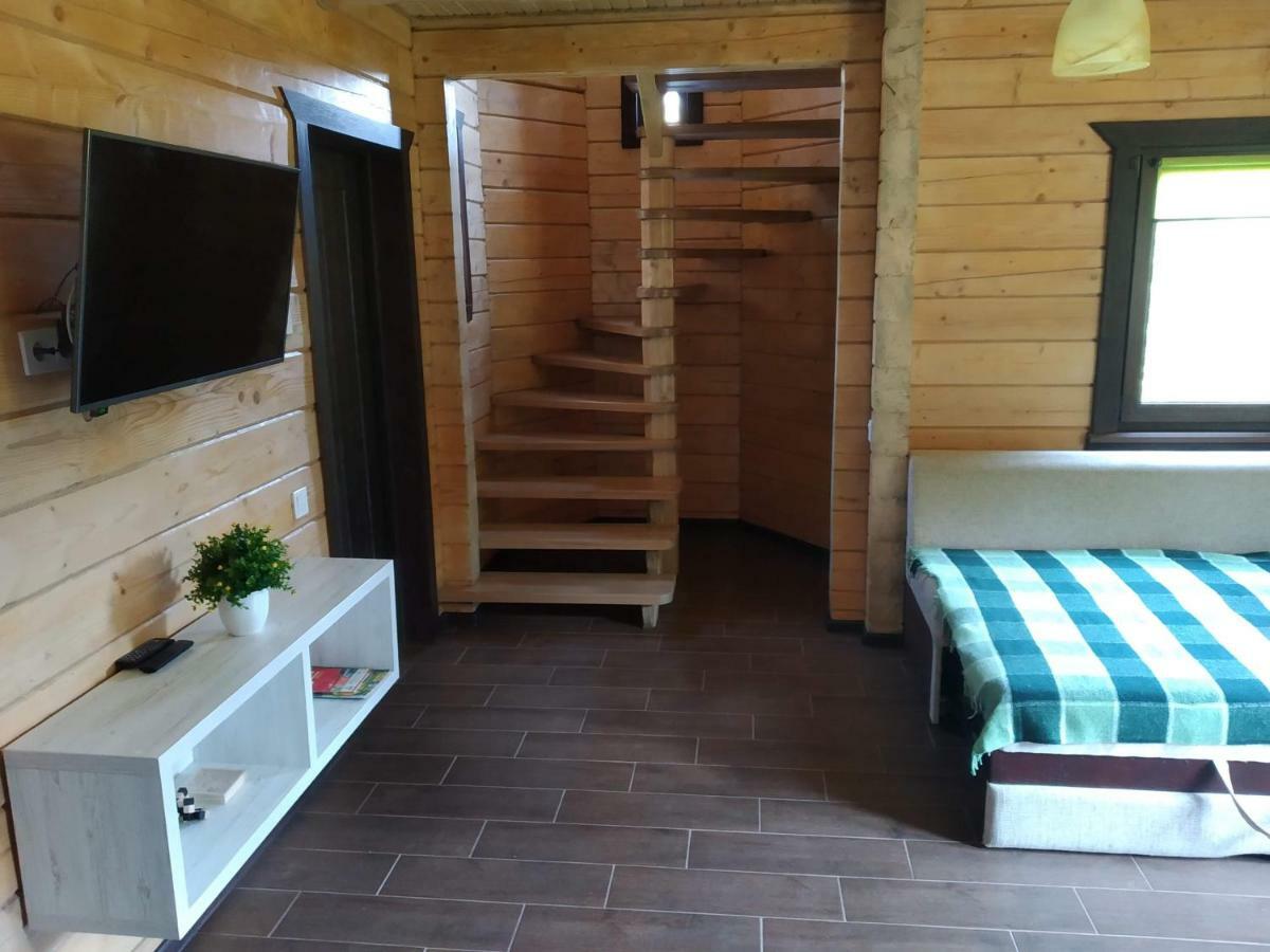 Пагорб Їжака / Hedgehog Hill Vila Yablunytsya Exterior foto